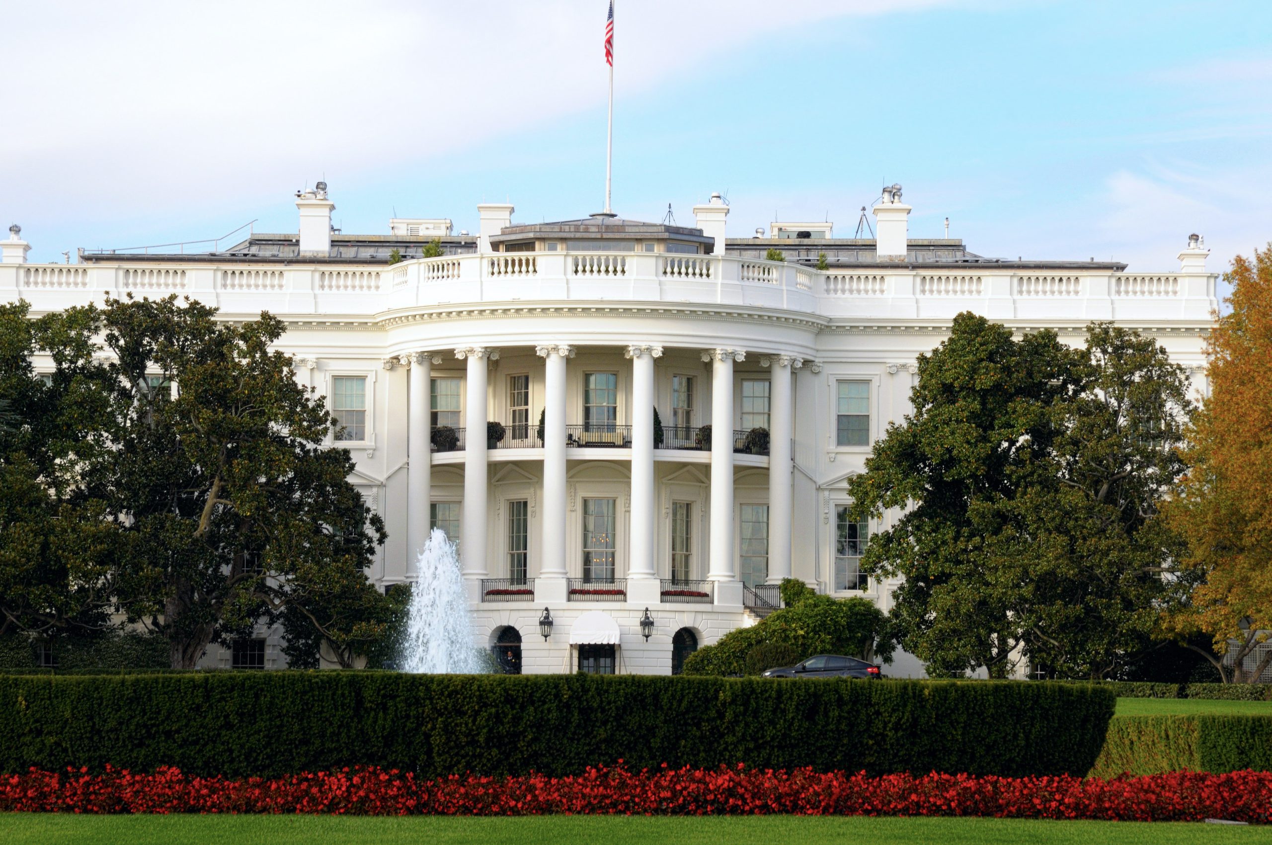 Royal LePage Blog | Canadian Real Estate News | U.S. web traffic spikes ...