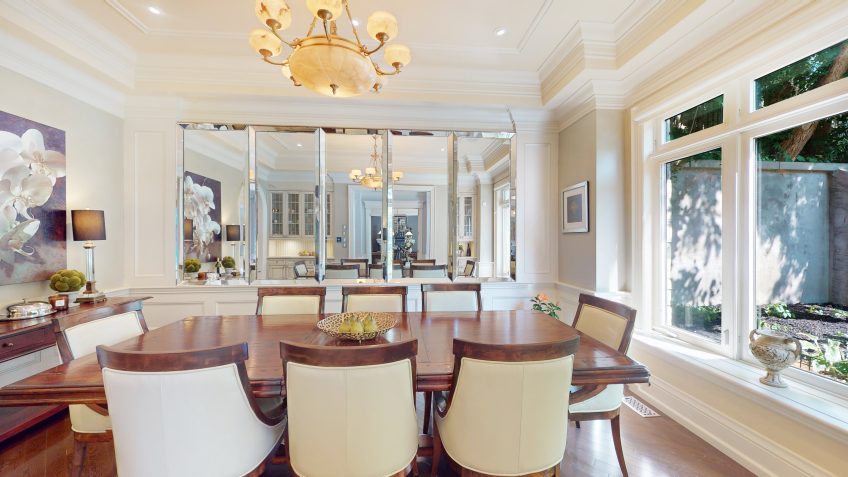 Royal LePage Blog | Canadian Real Estate News | Featured Listing: 5,000 ...